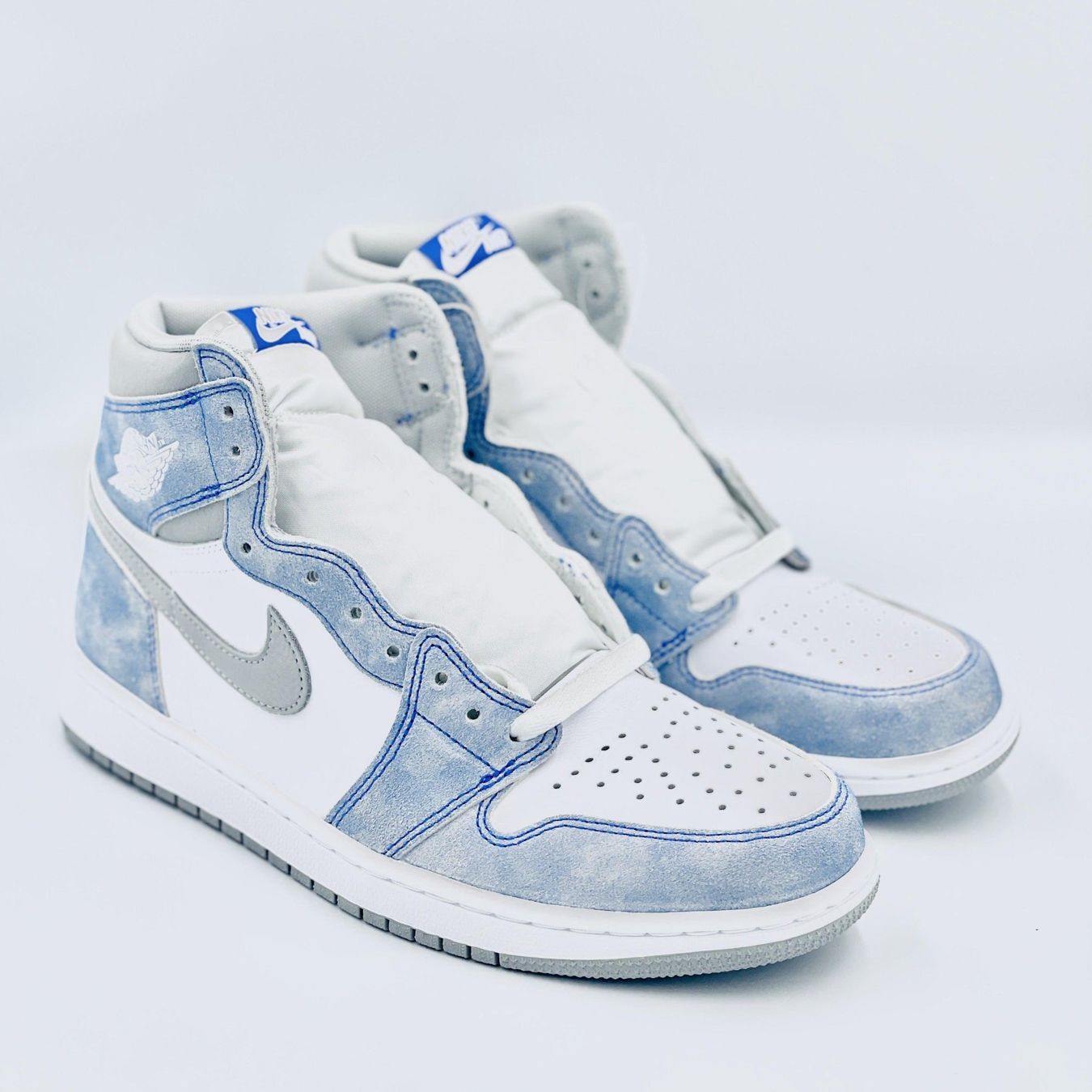 Jordan Scarpe da donna: Nike Air Jordan 1 High Hyper Royal EU 37.5 – Nuovo e nell'imballaggio originale da Erlinsbach venduto da sasneakers