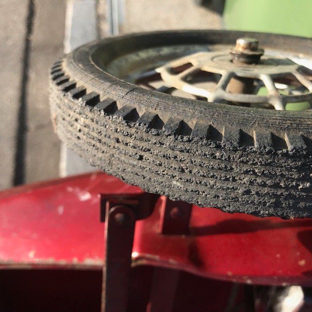 Veicoli per bambini: Tretauto Lotus F1 – Usato da Bremgarten AG venduto da NIKSELBREM 8