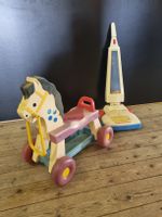 Fisher-Price Spielzeug-Pferd und Staubsauger Set