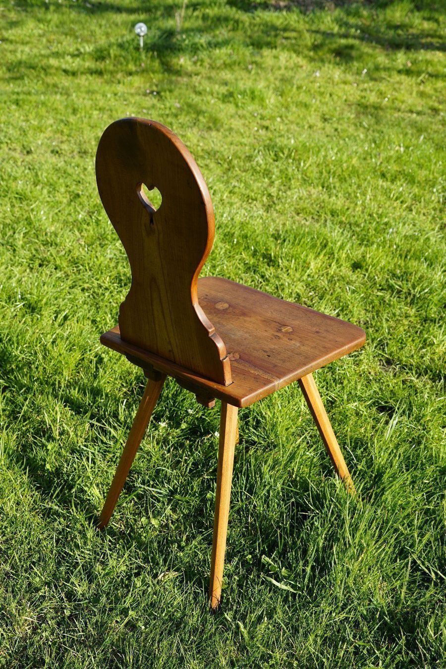 Chaises: Stabelle Barock Nussbaum geschnitzt – D'occasion à Hinwil par Antikfischer 3