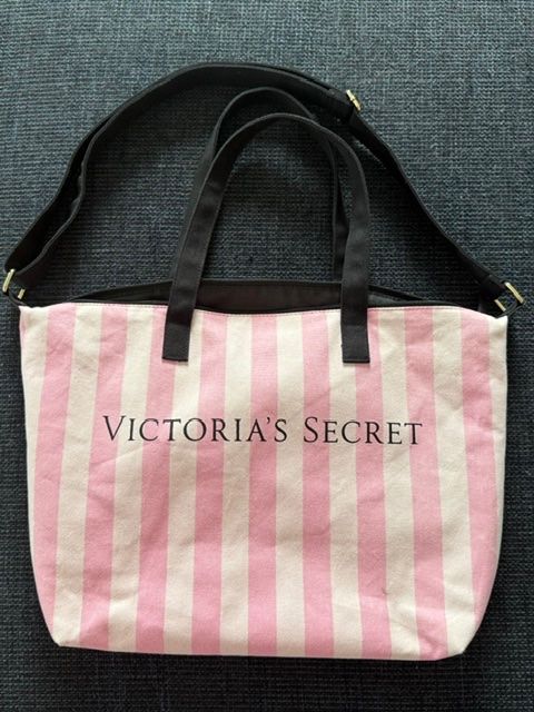 Victoria's Secret Borse da donna: VICTORIA SECRET - Tasche (Bade- oder Sporttasche) – Usato da Lostorf venduto da Nick1258