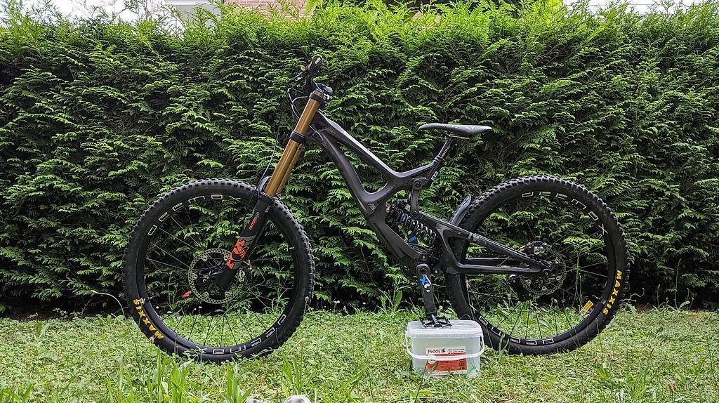Biciclette: VTT downhill Intense M16 – Usato da Vessy venduto da granuleux