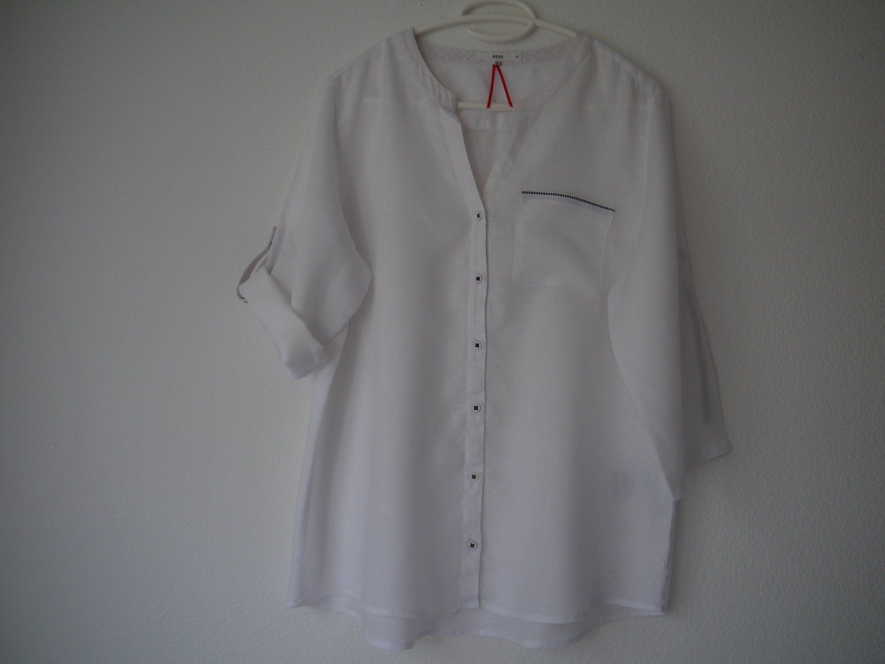 Brax Chemisiers: BRAX Bluse aus 100% Leinen – D'occasion à Hagendorn par Blaf