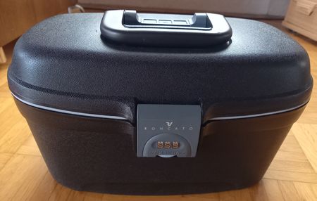 Trousse de beauté coque dure Roncato