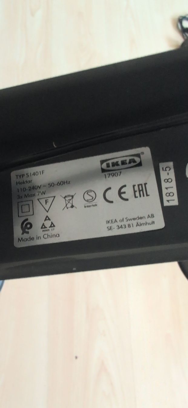 Ikea Lampade: IKEA Hektar Leuchte Typ S1401F 3x Max 7W – Usato da Grüningen venduto da Nickyemolient 1