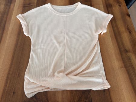 T-Shirt, Grösse S - Startgebot CHF 1.00