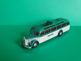 Mercedes Bus von Brekina 1/87