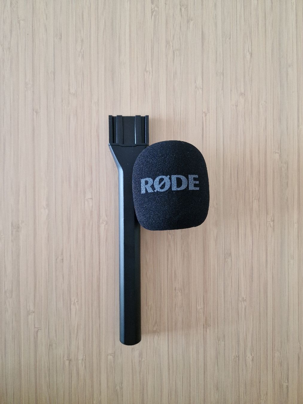 Røde Microfoni: Rode Mikrofon Griff mit Windschutz schwarz gebraucht – Usato da Basel venduto da Bakuda 1