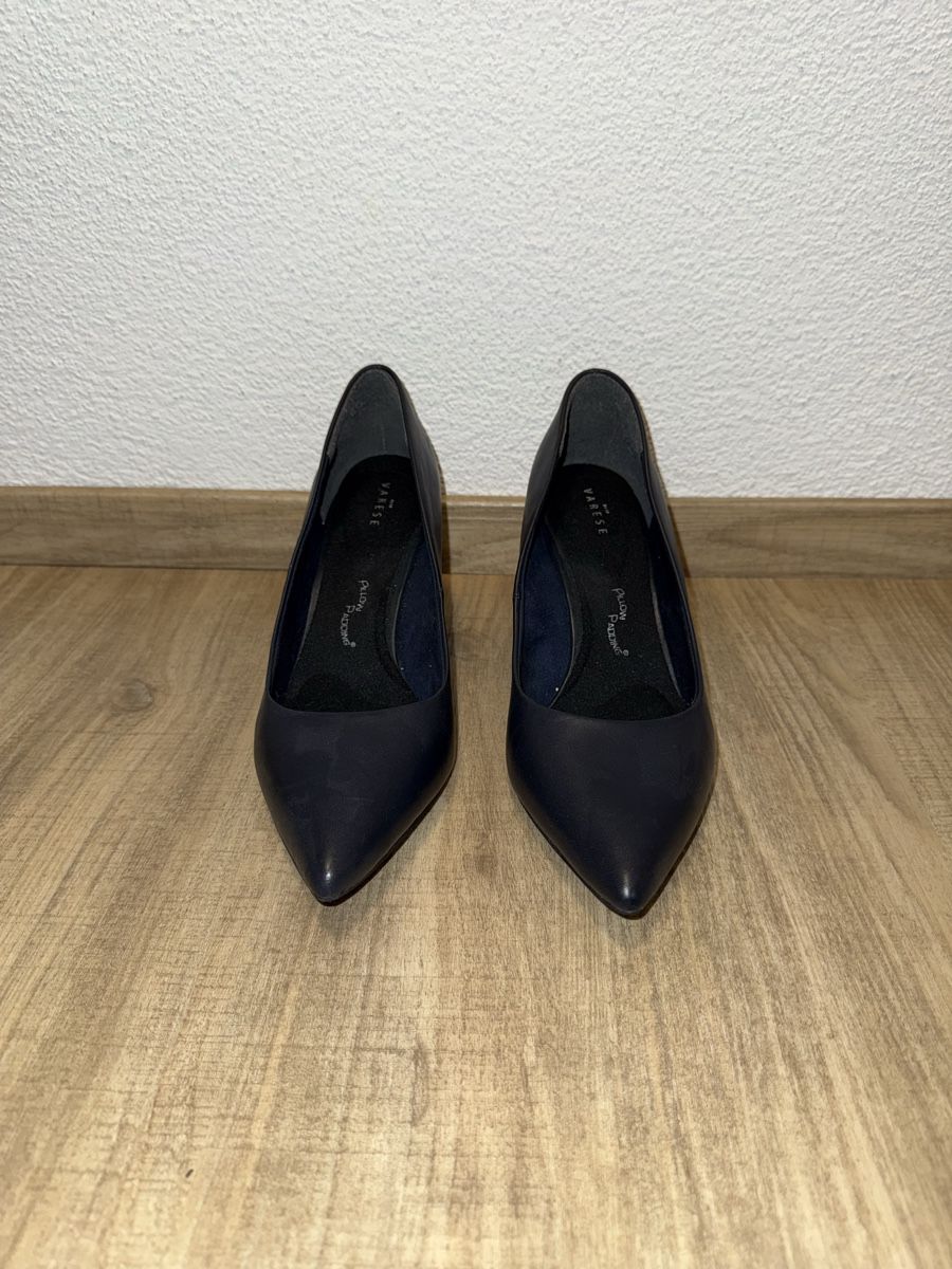 Chaussures femmes: Pumps Varese – D'occasion à Buochs par anj_9fmv