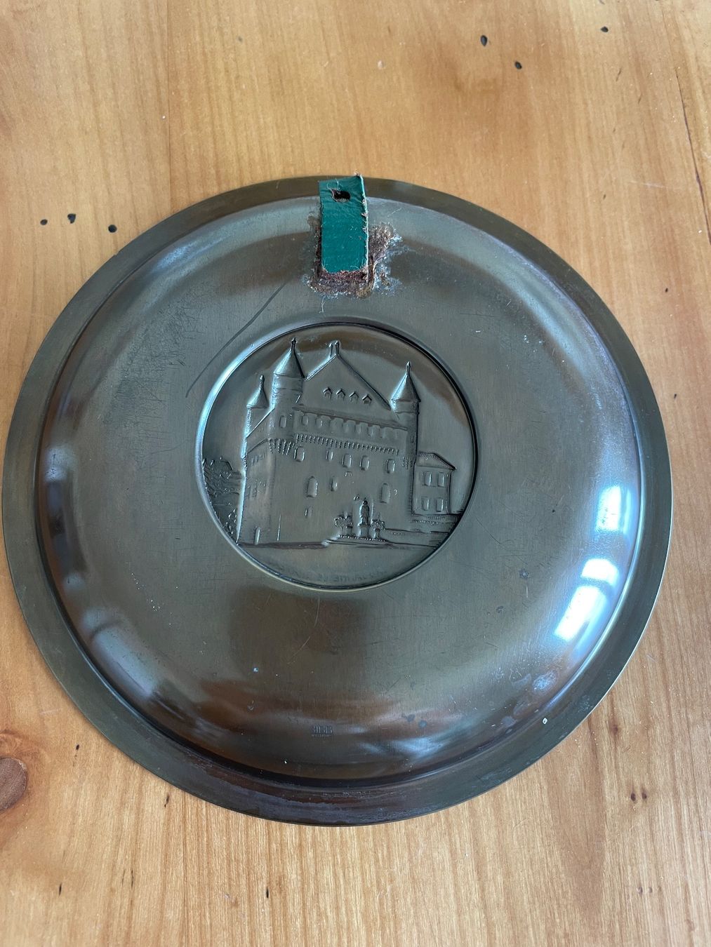 Piatti: Ancienne assiette décorative Lausanne Le Château – Usato da Lausanne venduto da Elpi2014 2