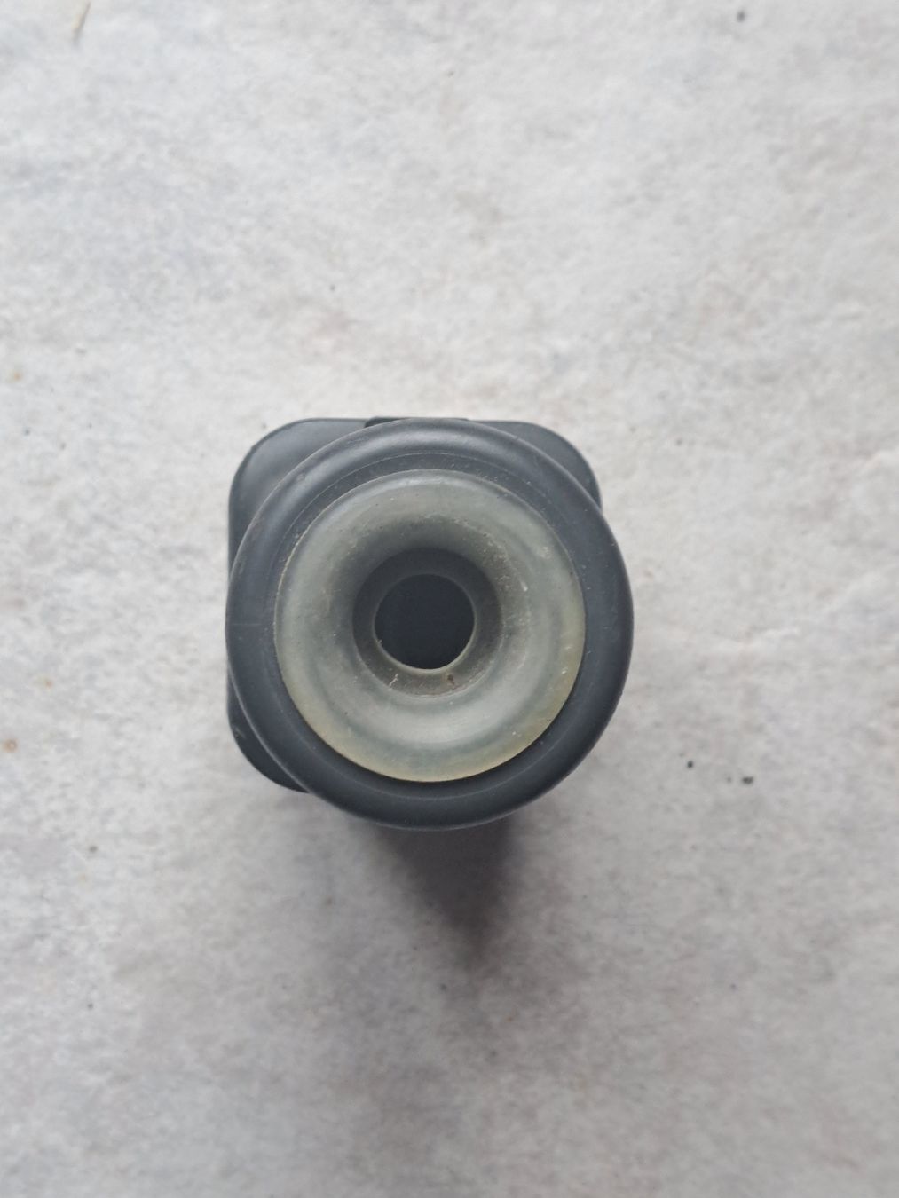Spine: J15 /4 Polliger Stecker – Usato da Wettingen venduto da ML03 1