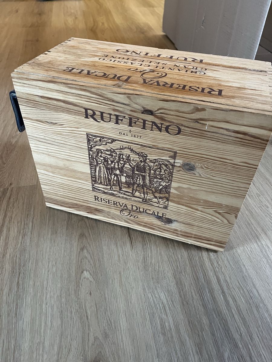 Autres: Nachtschrank Weinkisten – D'occasion à Zürich par nisone 1