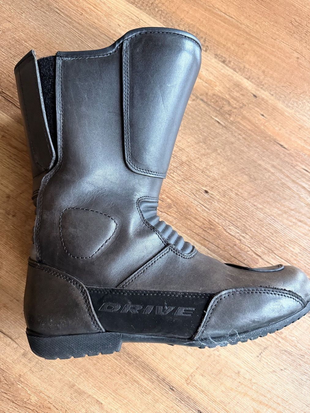 Scarpe da uomo: Motorradstiefel Drive Grösse 41 – Usato da frutigen venduto da matthibo 4