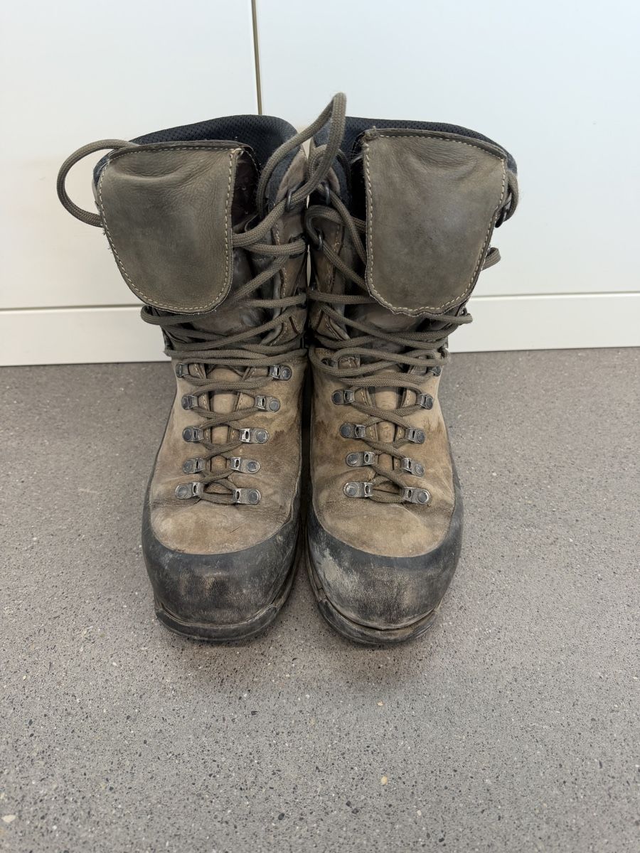 Meindl Herrenschuhe: KS 08 Kampfstiefel AGFA (KSK) – Gebraucht aus Matten von grosse_Biene_Maja