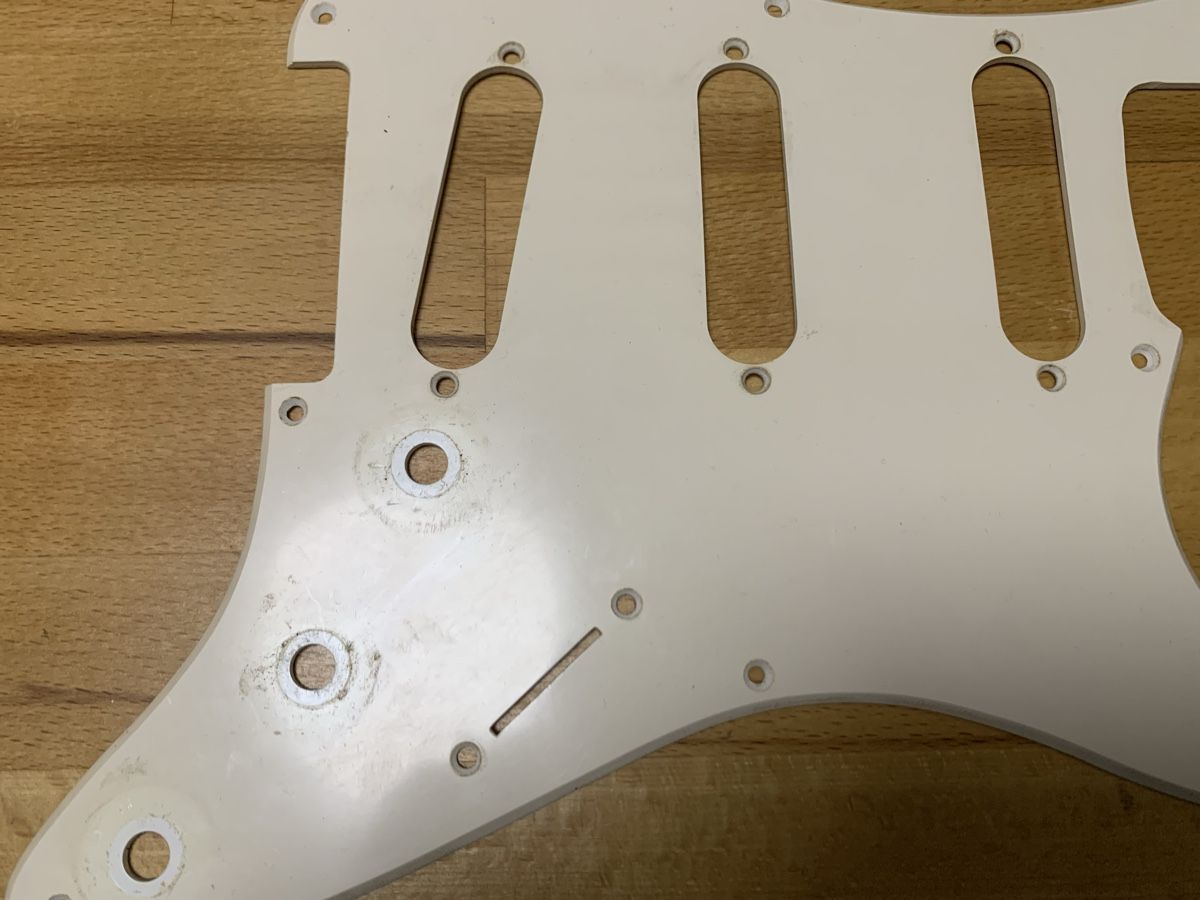 Strumenti musicali: Stratocaster Pickguard vintage,relic. – Usato da Zürich venduto da richie02 1