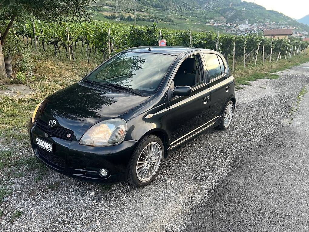 Toyota Autos: Toyota yaris TS – Gebraucht aus Saxon von sam_zc5m 2