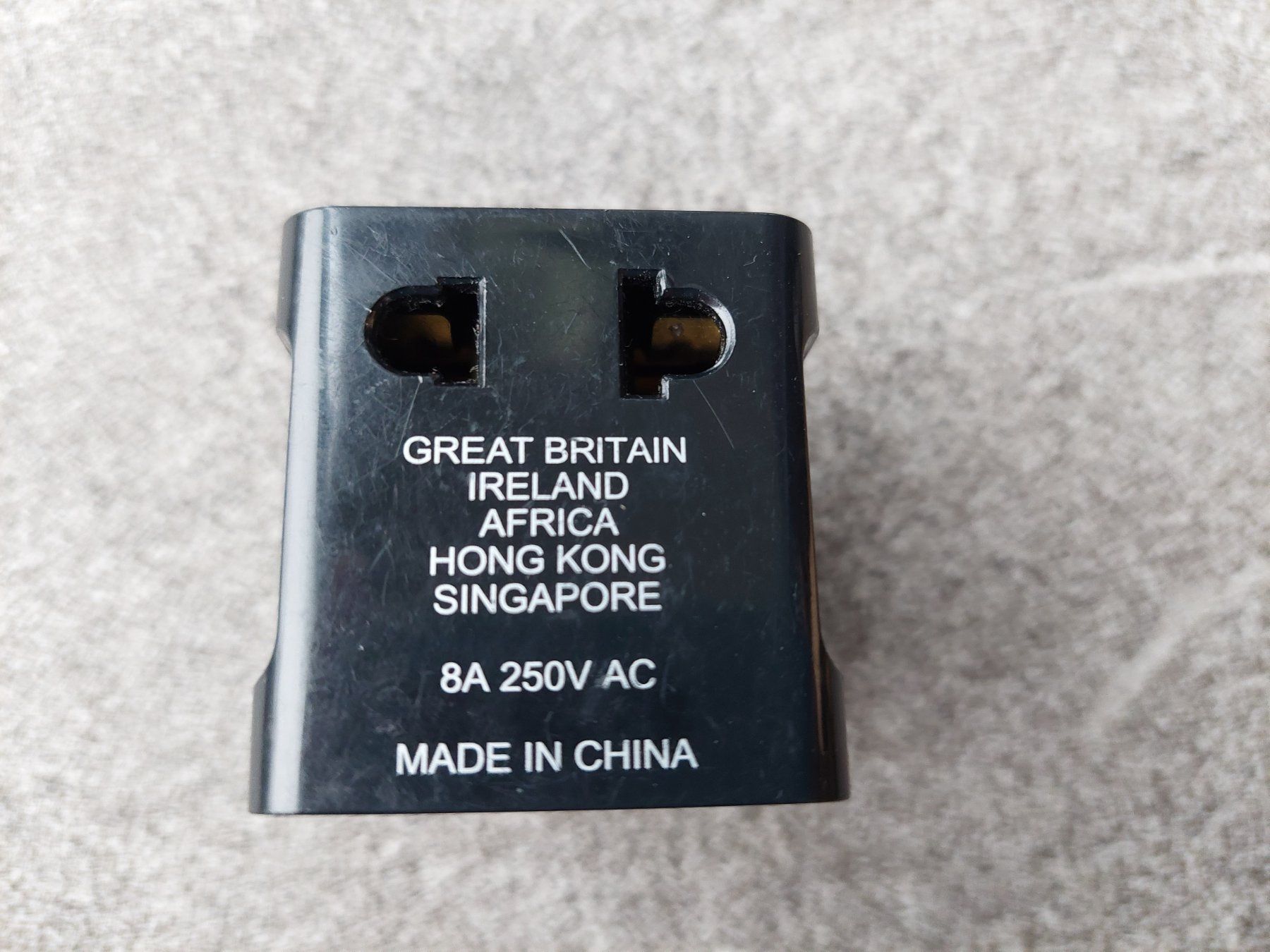 Unità & Adattatore: US -Adapter mit UK - Stecker – Usato da Wiesendangen venduto da troawus