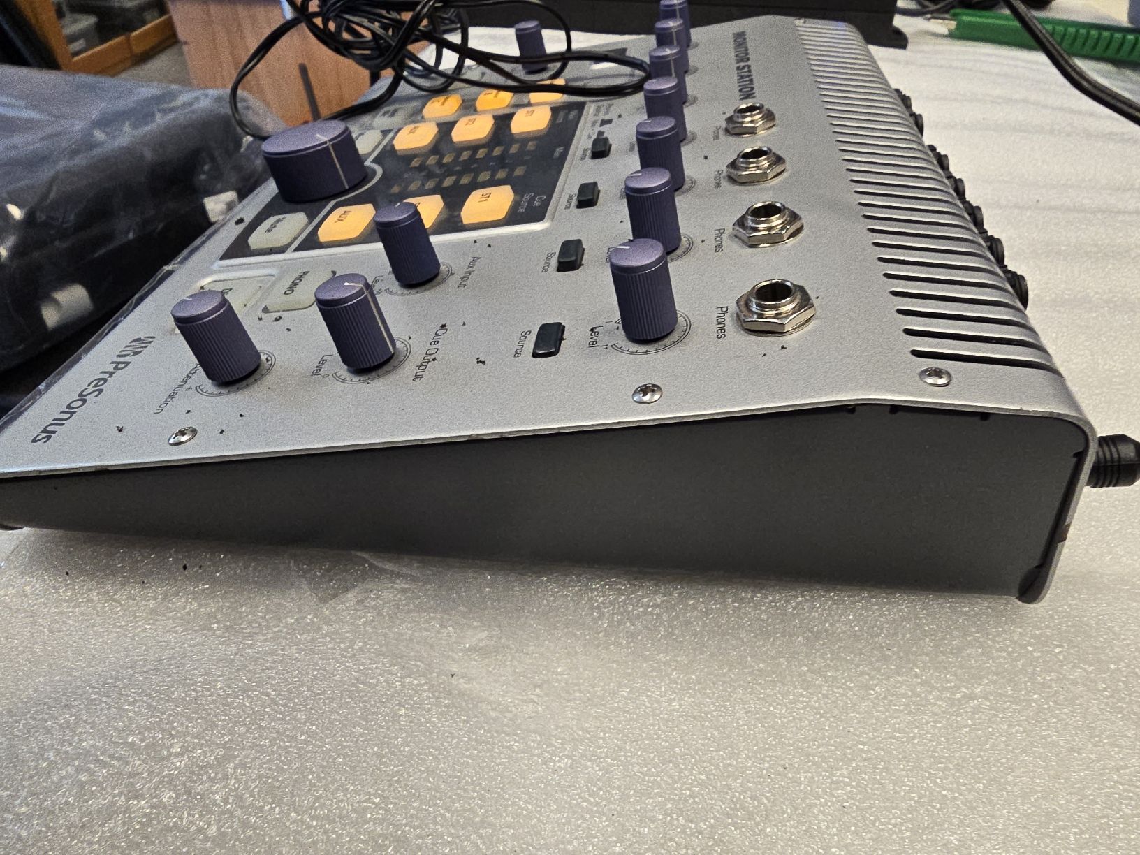 Console di mixaggio: PRESONUS MONITER STATION + Power Supply – Usato da Zürich venduto da Roy-Events-Zurich 2