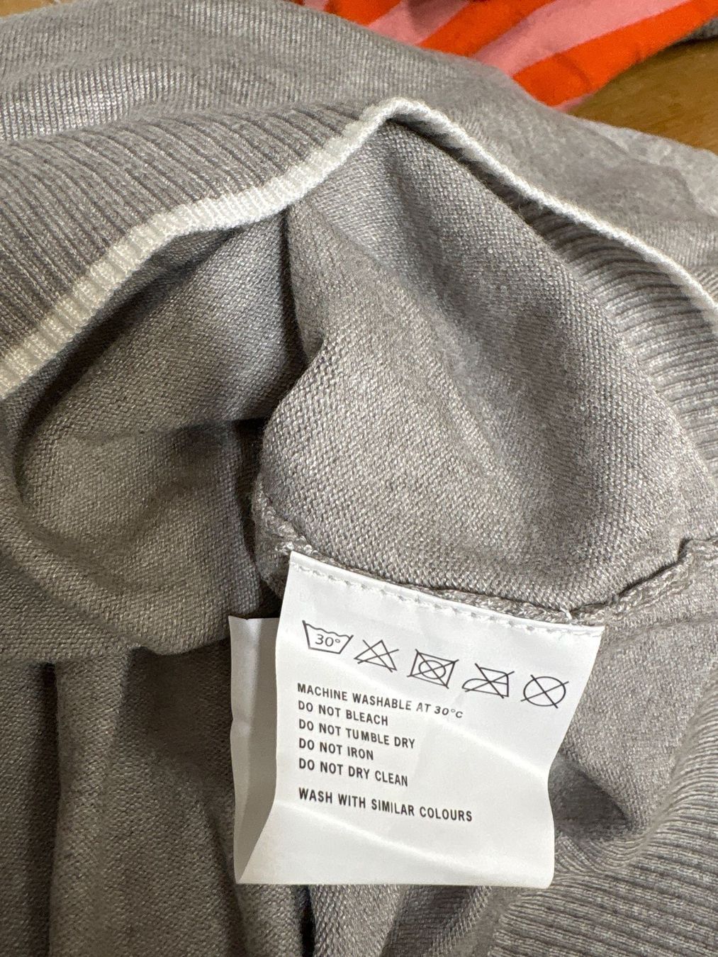 Felix Bühler Pullover & Sweatshirts: Schöner Reit Pullover Felix Bühler M – Neu (gemäss Beschreibung) aus Maienfeld von 8796 5
