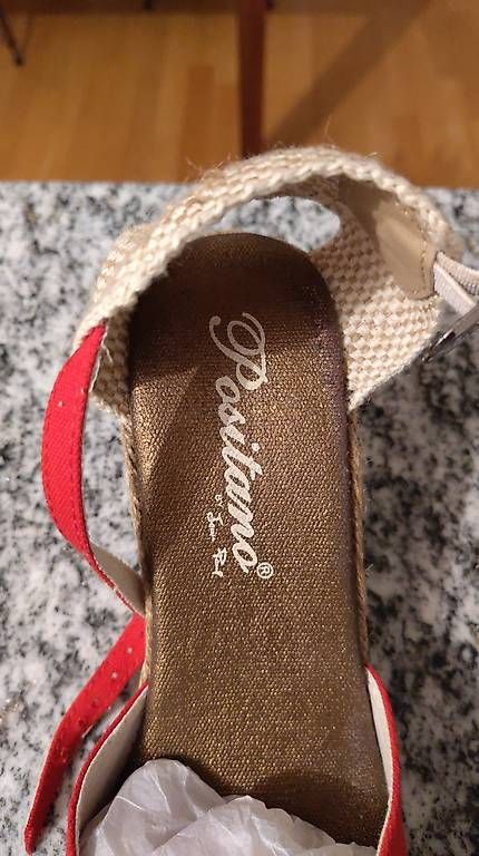 Scarpe da donna: Rote Absatzschuhe - Gr. 41 – Usato da Zug venduto da martine_ 4