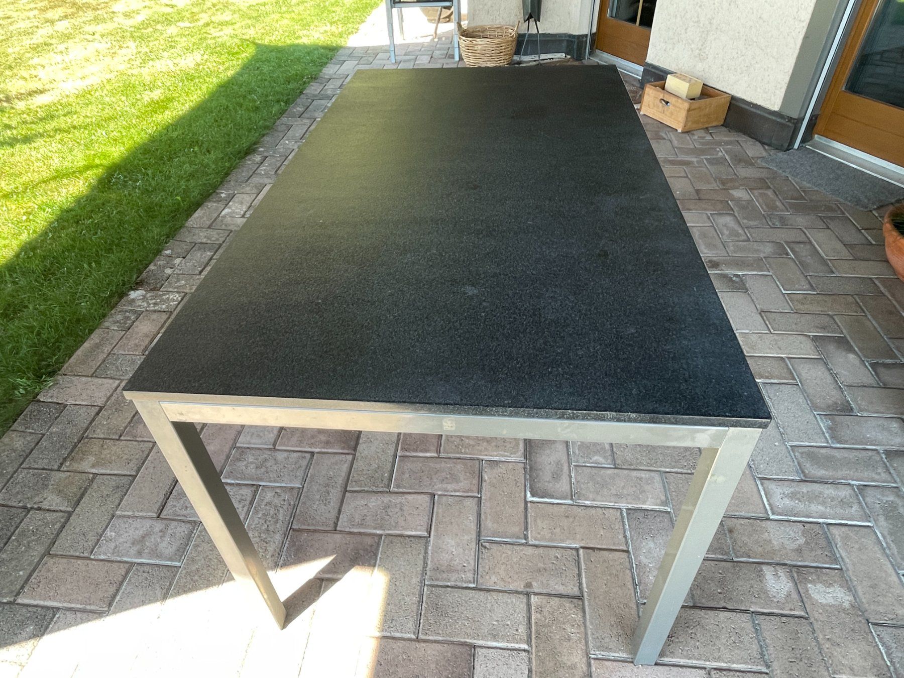 Tavoli: Granit-Tisch 140 x 80 cm – Usato da Schmerikon venduto da die_8b8m 2