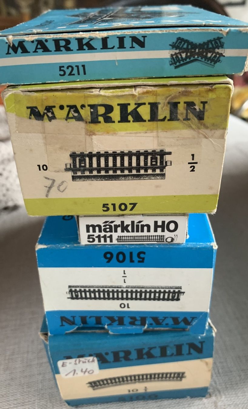 Märklin Modelleisenbahnen: Lot Märklin M Gleise – Gebraucht aus Volketswil von zwitsch33 1
