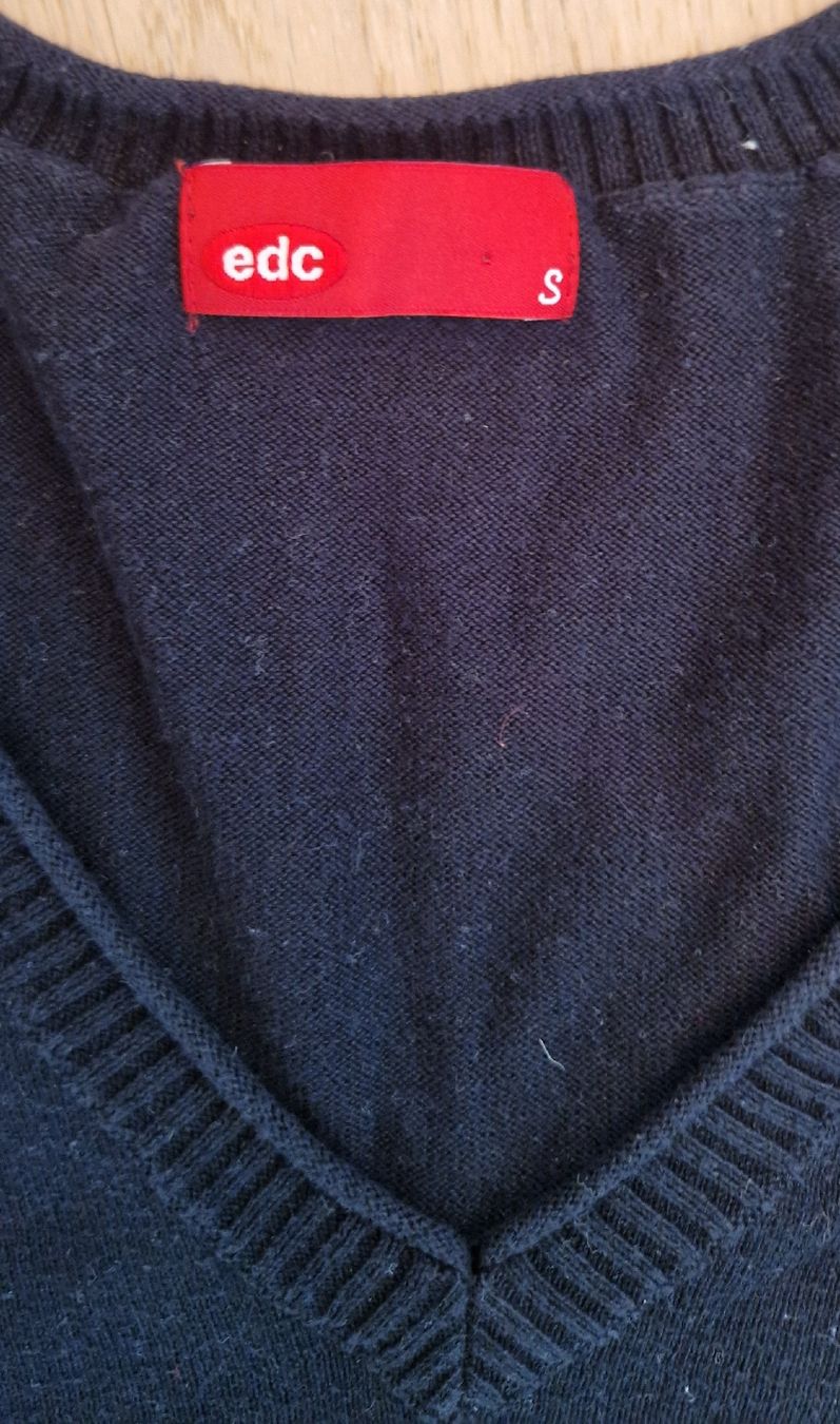 Maglioni & Felpe: Edc Strickpullover Gr. S, schwarz – Usato da Gasel venduto da sale65 1