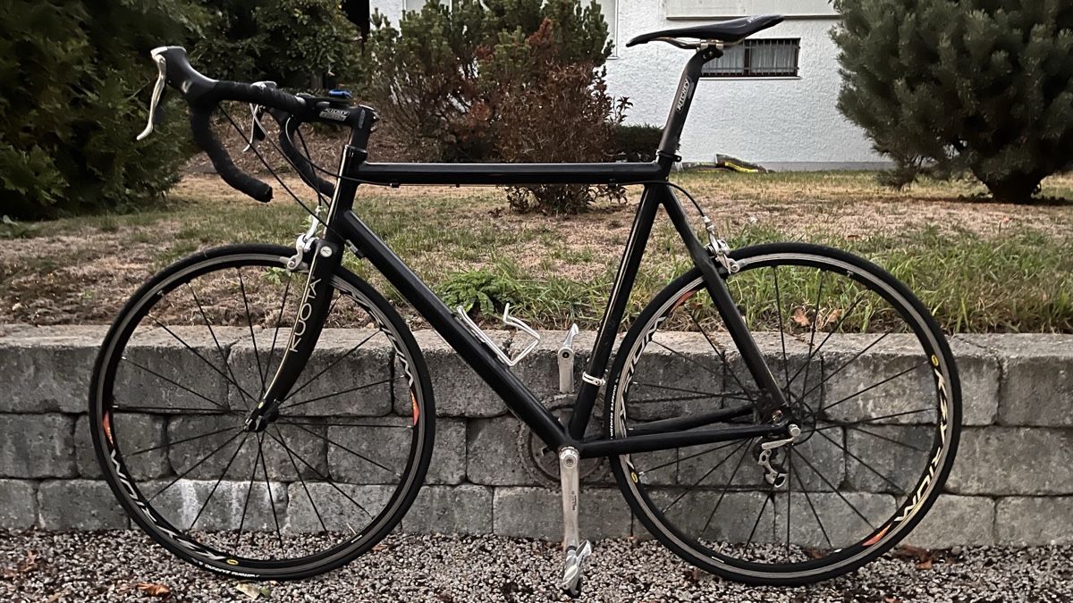 Kuota Biciclette: Rennrad Kuota schwarz – Usato da Schwarzenbach SG venduto da l_guegi