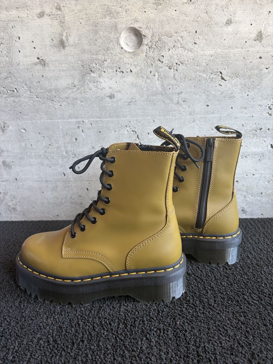 Dr. Martens Scarpe da donna: Dr Martens Jadon – Nuovo (secondo la descrizione) da Biel/Bienne venduto da Pocahontas20