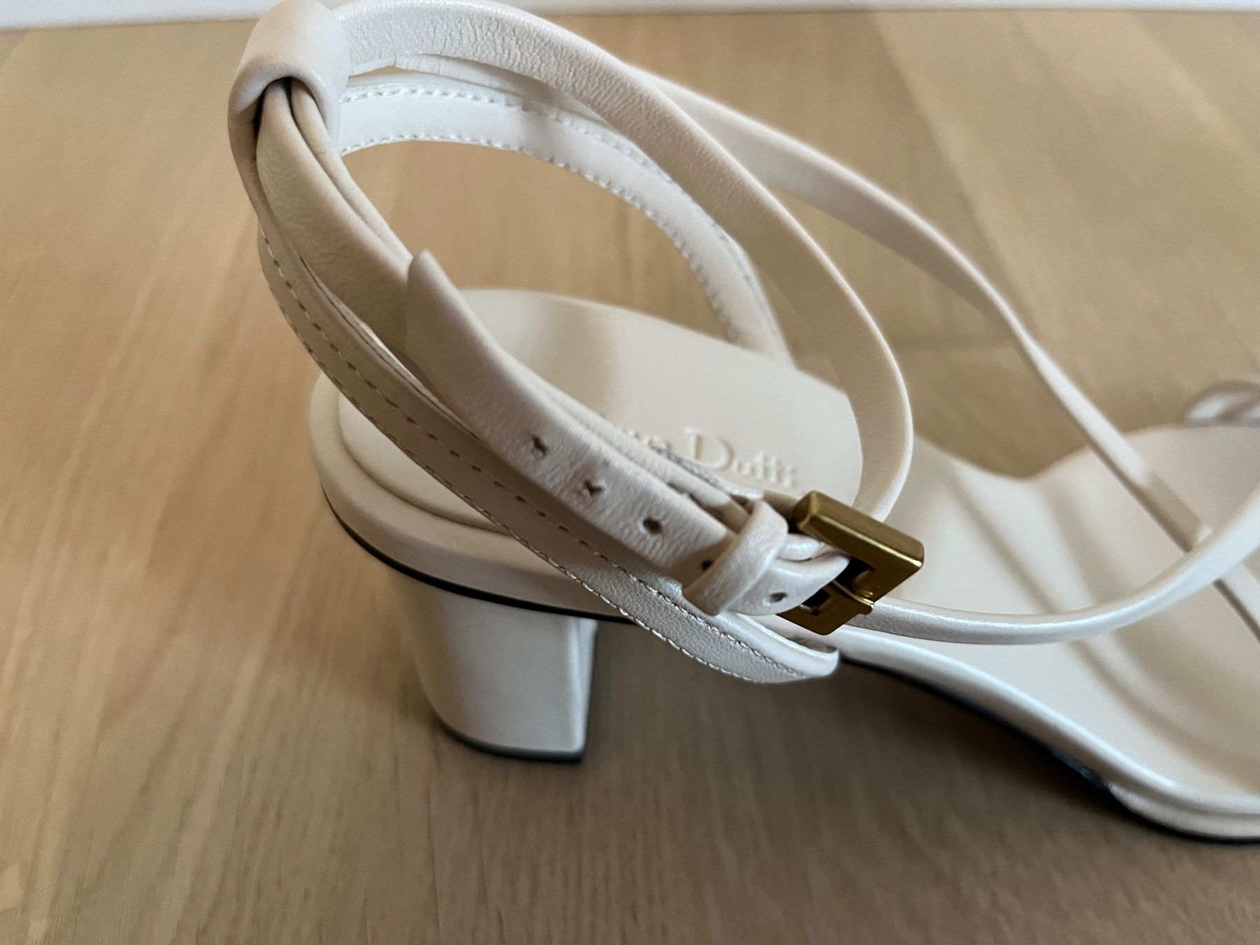 Massimo Dutti Scarpe da donna: Massimo Dutti Sandale Absatz creme – Nuovo (secondo la descrizione) da Zürich venduto da giuliak 4