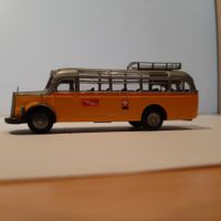 A 4 ... MB O 3500 Postauto . Furka-Grimsel PTT ... Praliné