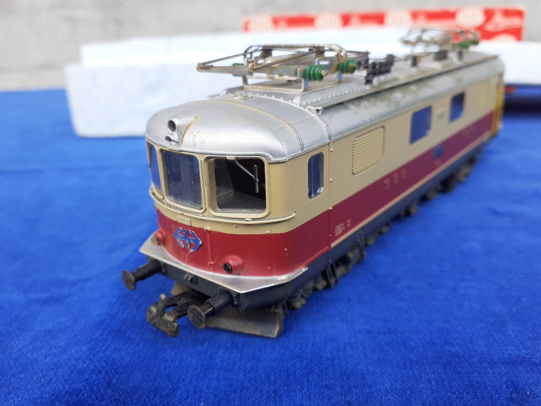 Hag Modelleisenbahnen: HAG 230  H0 Re 4/4 I TEE, SBB – Gebraucht aus Arbedo von aladino666 4
