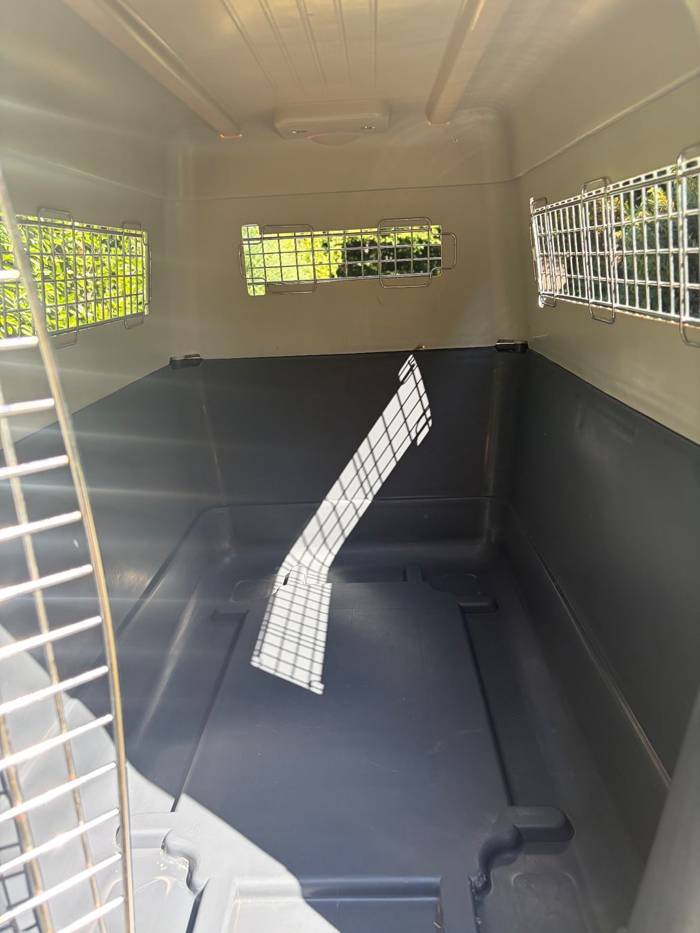 Gabbie, trasporto & Sicurezza: Karlie Hundetransportbox – Usato da Versoix venduto da Luca.uhl 7