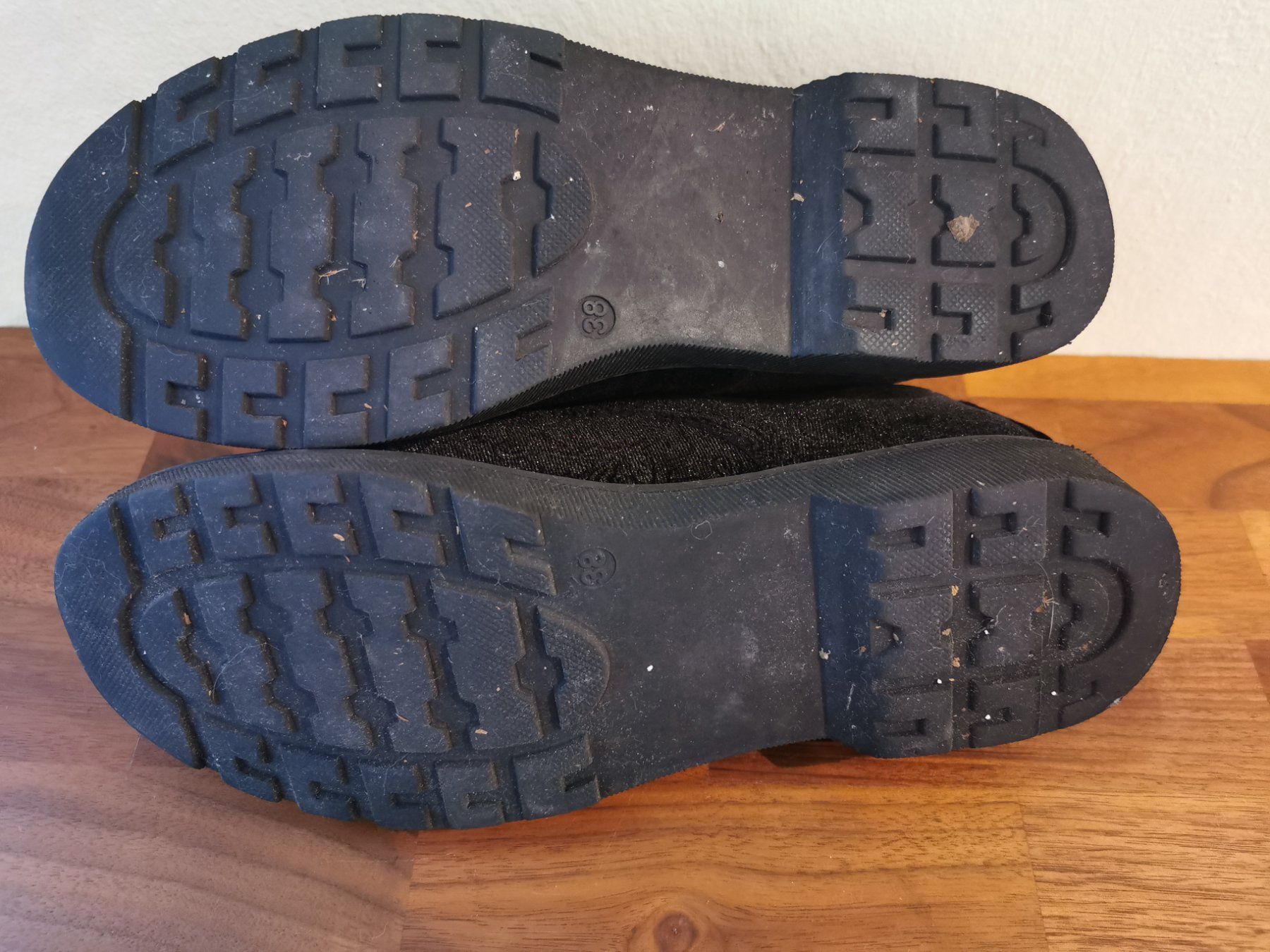 Scarpe da donna: Limelight; schwarze Schnürschuhe / Halbschuhe Gr. 38 – Usato da Boniswil venduto da Totomat-Lady 5