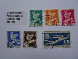 1932