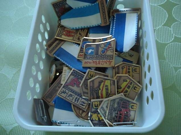 Plaquettes & Badges: Plaketten verschiedene – D'occasion à Oetwil am See par Katzen6
