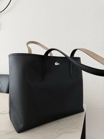 Lacoste Shopper Tasche schwarz neuwertig für den Sommer 52