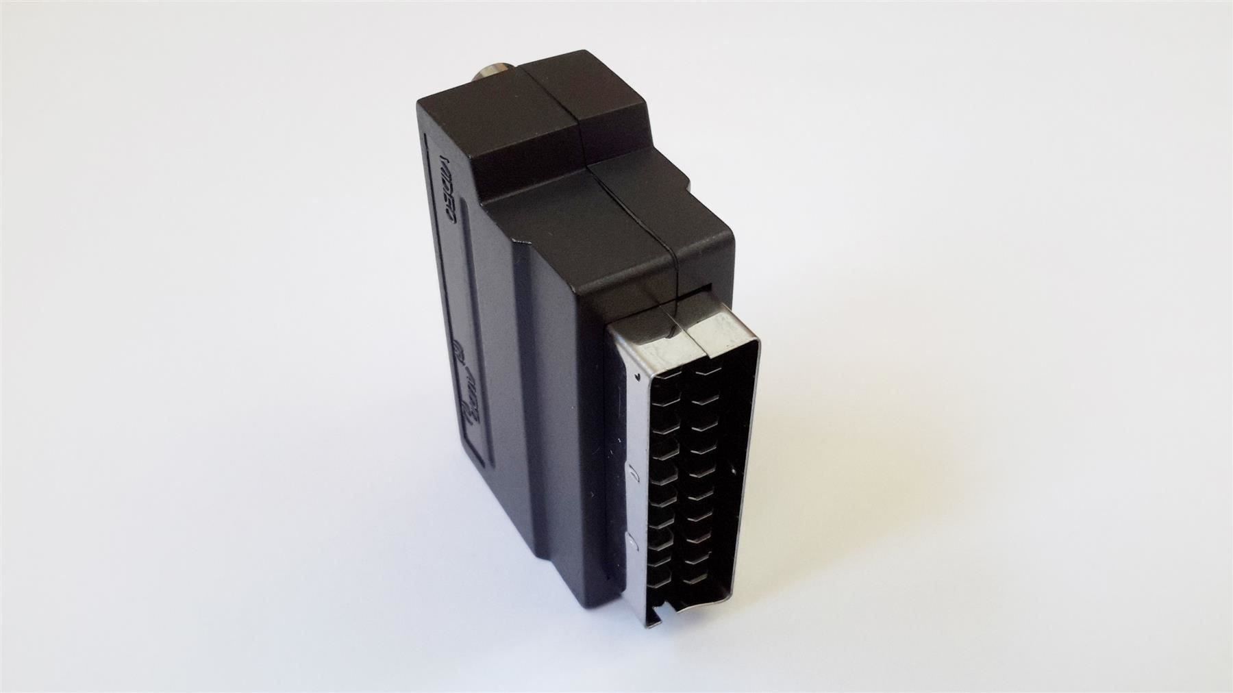 Unità & Adattatore: Adapter Scart auf 3x Cinch mit Switch – Nuovo e nell'imballaggio originale da St. Gallen venduto da cointec 4