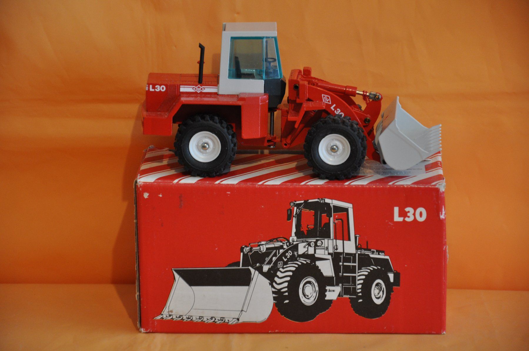 Kits de montage: O&K L 30 Radlader – Neuf (Voir description) à Mitlödi par worker04 1