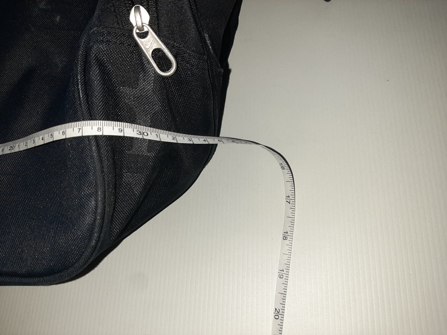 Nike Borse: Sporttasche NIKE schwarz – Usato da Zürich venduto da Zurich 9