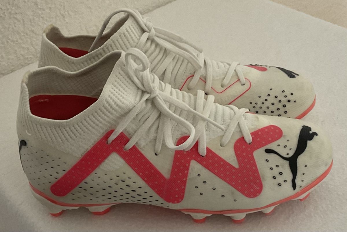 Puma Scarpe per ragazzi: Puma chaussures de foot – Usato da Corseaux venduto da Mililaforet75