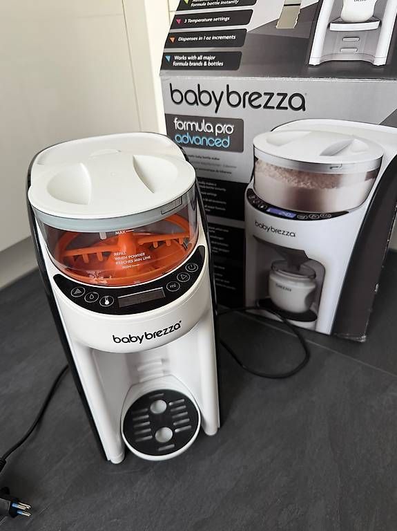 Baby Brezza Pasti del neonato: Baby Brezza Formula Pro Advanced Flaschenzubereiter neu – Usato da Baar venduto da lungo89