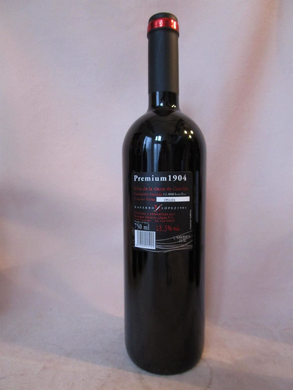 Vino: Lot 6 Fl. 2011 Premium 1904 – Nuovo (secondo la descrizione) da Eschenbach SG venduto da brocovin 7