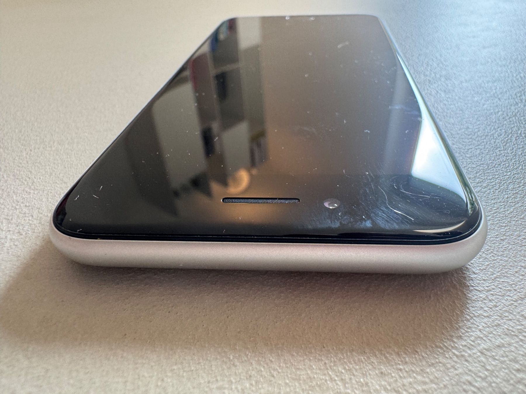 Apple Handys / Smartphones: iPhone SE | weiss | 128GB – Gebraucht aus Zürich von iampascalp 2