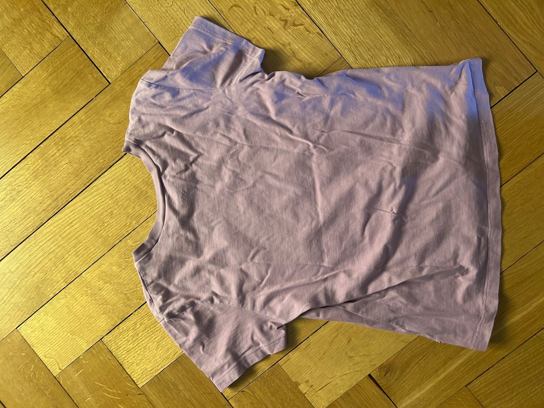 Vans T-Shirts: Vans T-Shirt Medium, lila – Gebraucht aus Bern von tschaesiii 1