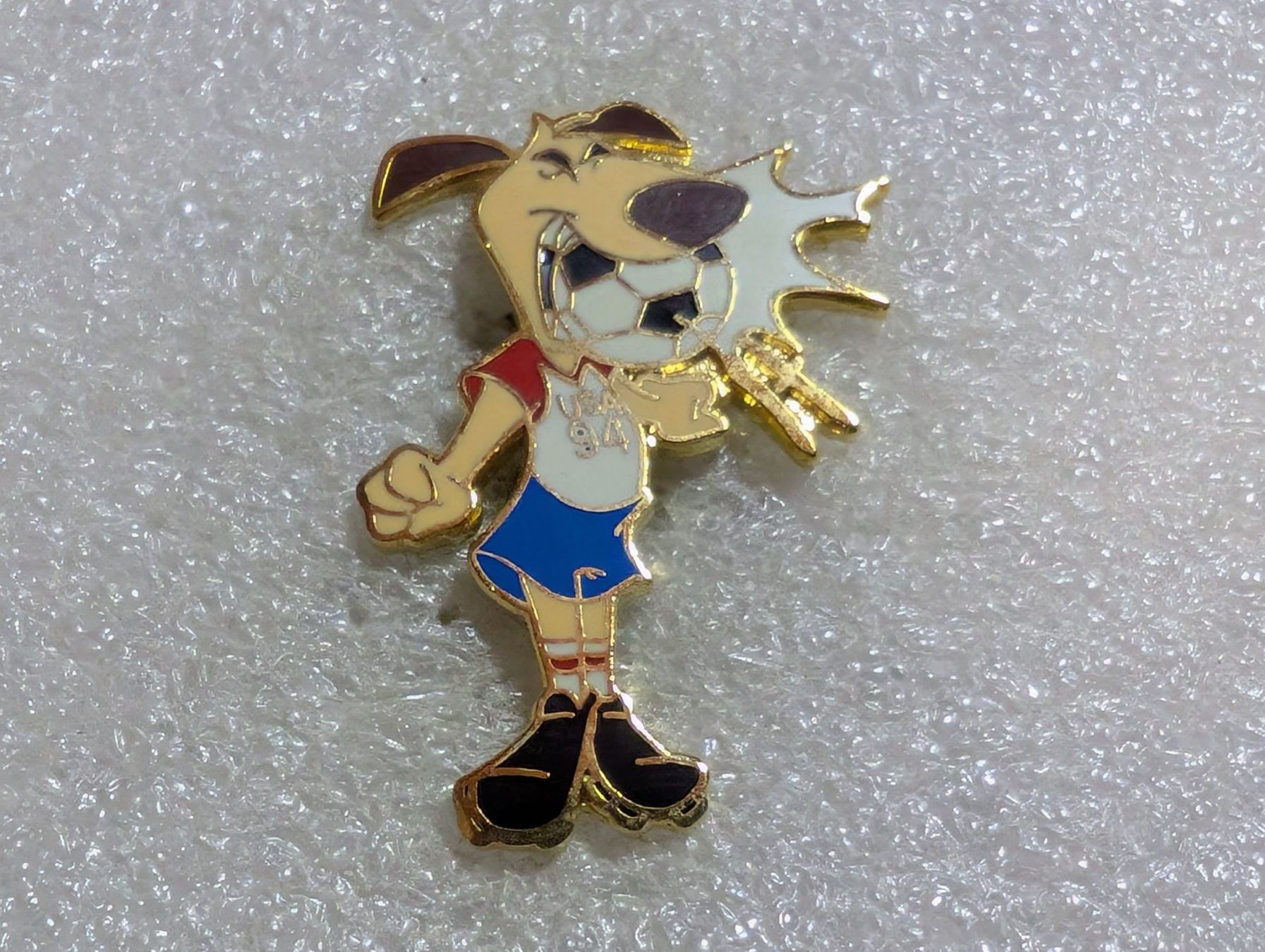 Placchette & Badge: Ansteckpin 16: Fifa World Cup 1994 – Usato da Oppligen venduto da Pin-Fall-Shop