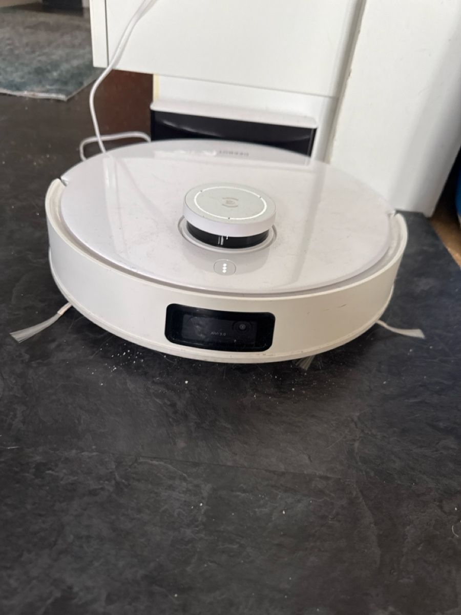 Ecovacs Aspirateurs & Accessoires: Saugroboter Ecovacs Deebot T10 – Défectueux à Worblaufen par Tamarisanja 1