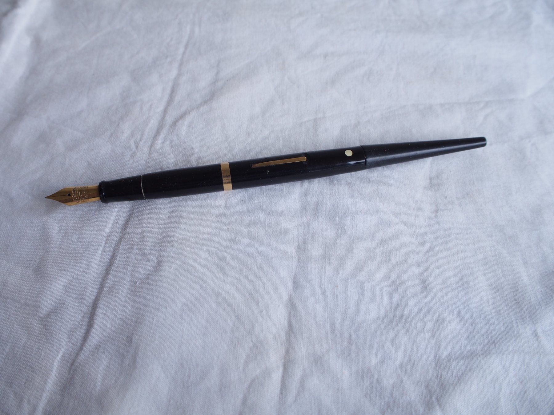 Stifte & Marker: Sheaffer stylo de bureau, résine noire. 1930 – Gebraucht aus Meyrin von SRkaem