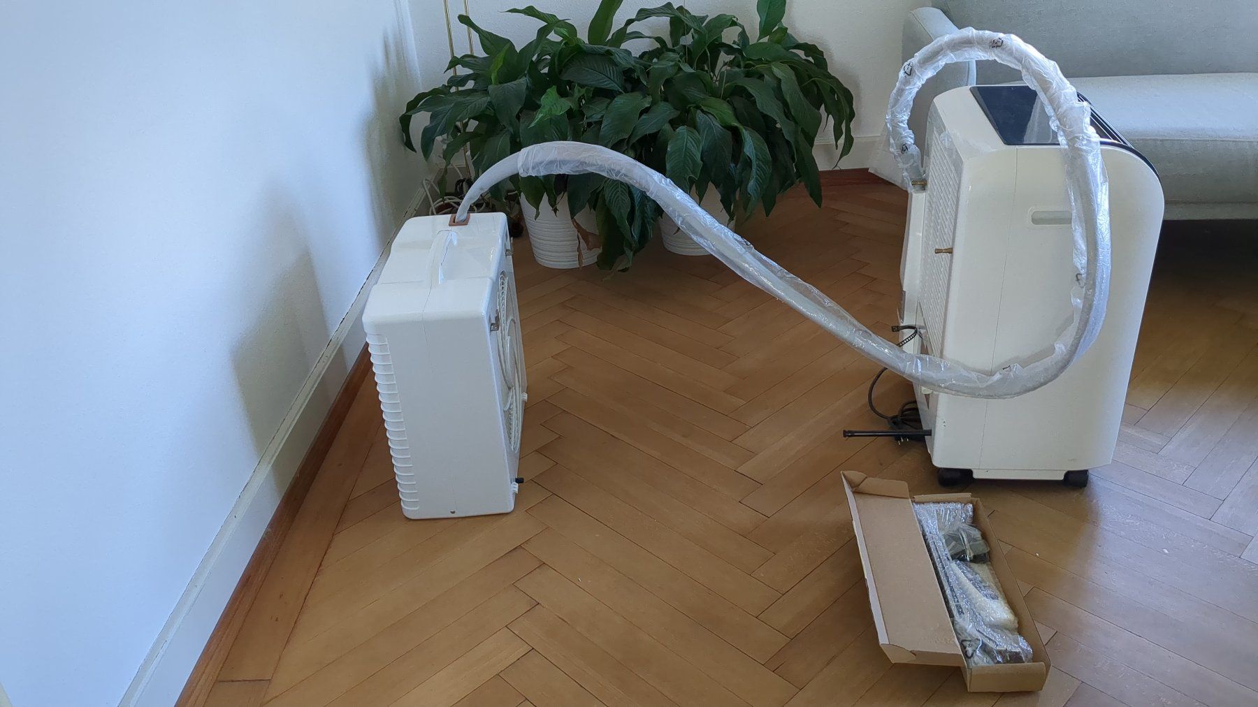 Novamatic Klimageräte: Mobiles Split Klimagerät Typ: CL-990 Split 15000BTU – Gebraucht aus Zürich von Peter.2 1