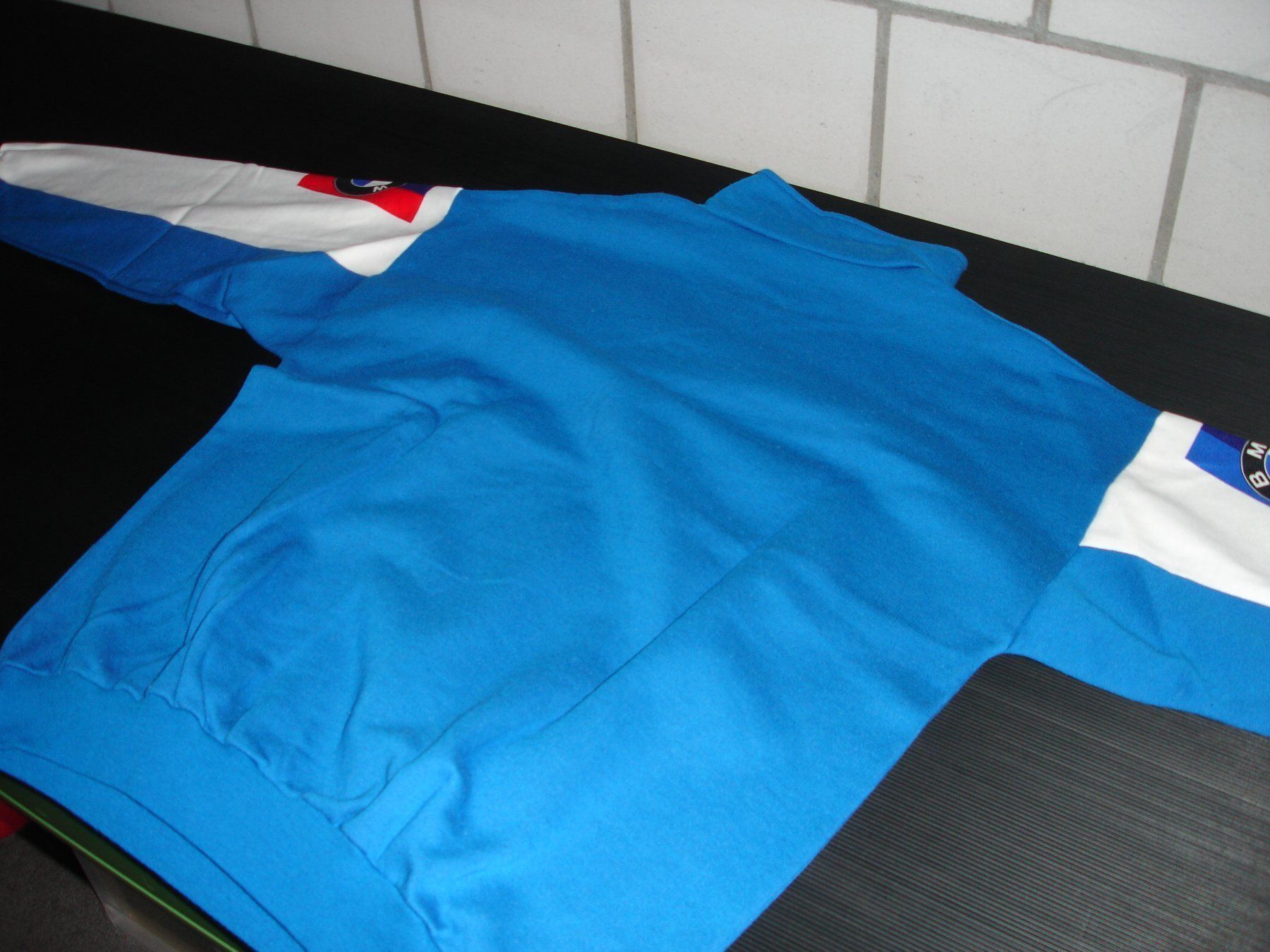 Maglioni & Felpe: BMW M Power / CLOTHES – Nuovo (secondo la descrizione) da niedergoesgen venduto da styrling 7